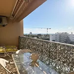 2 Pieces Cosy Avec Grande Terrasse & Piscine Διαμέρισμα