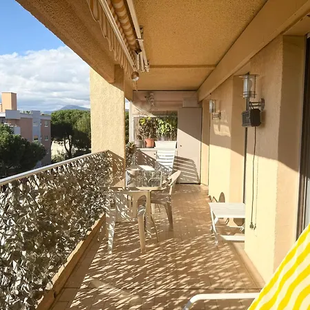 Διαμέρισμα 2 Pieces Cosy Avec Grande Terrasse & Piscine *